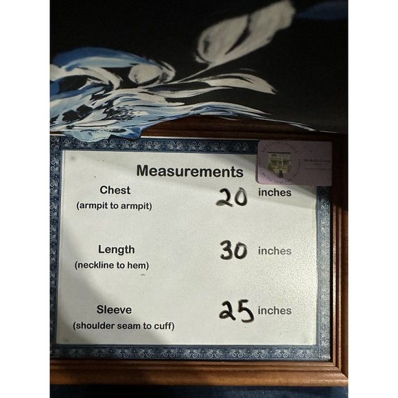 Chico’s NWT size 1 (M) navy blue floral print crossover drape long sleeve top - Picture 9 of 9